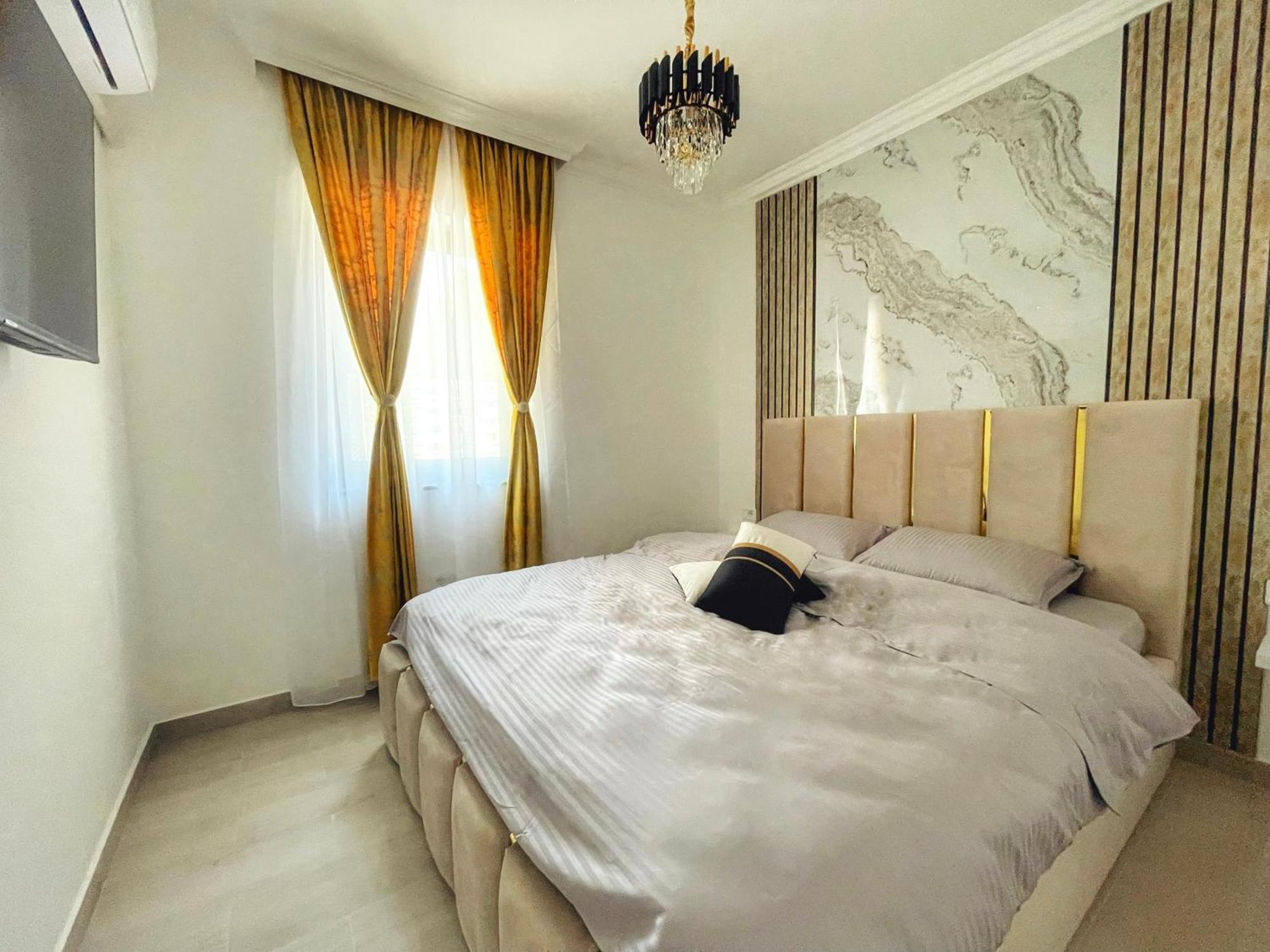 Rv Premium Apartments Arad Esterno foto